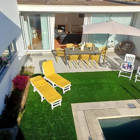 Pena's Family House *