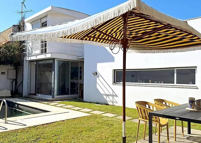 Pena's Family House Semesterbostad