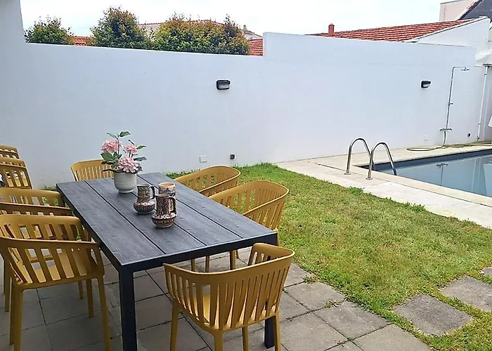 Pena's Family House *